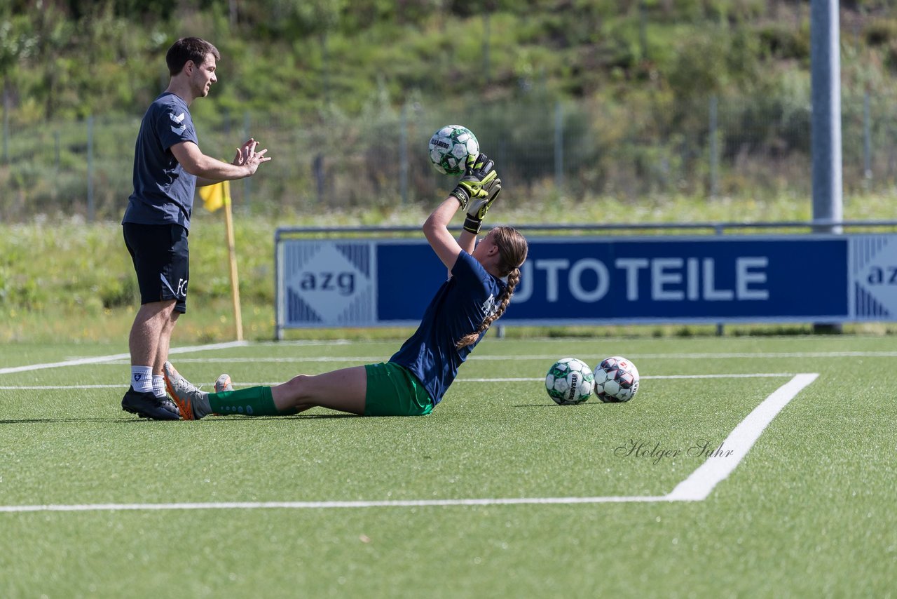 Bild 112 - Saisonstart Oberliga